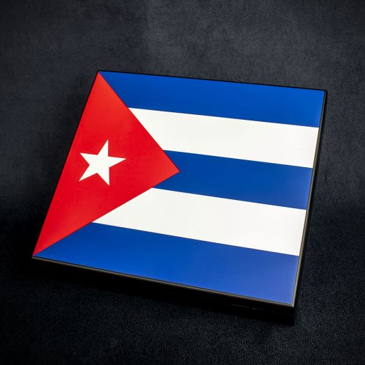Matte Cuban Flag Humidor - 20 Cigars